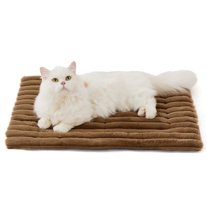 Self-Warming Cat Dog Mat Pet Bed Ultra Soft Fleeces Warm Cozy Comfort Sleeping Mat Universal Machine Washable Pet Furniture